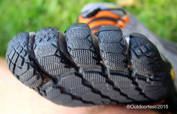 Particolare del battistrada anteriore