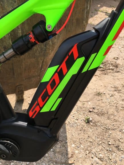 La batteria nel suo alloggio al telaio