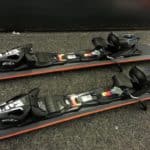 Dettaglio del sistema attacco/piastra dello Sci Fischer XTR Pro Mtn 77