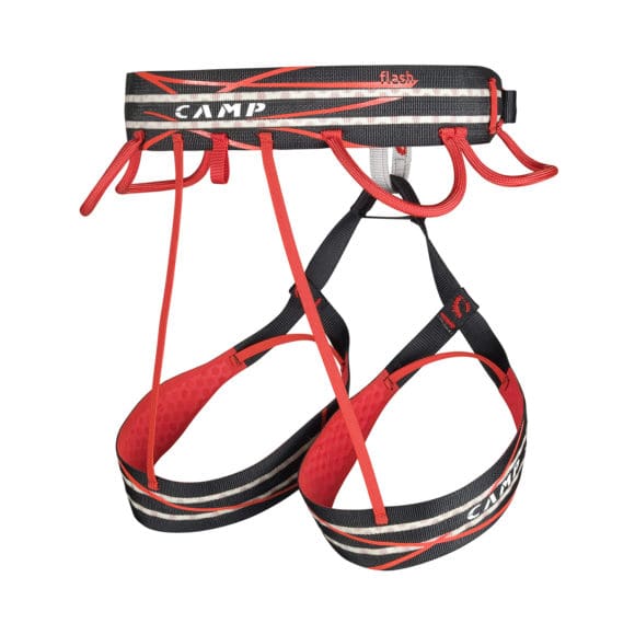 Una vista da dietro dell'imbragatura superleggera Flash di Camp