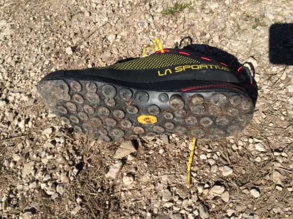 La suola Vibram Megagrip con tassellatura adatta all'avvicinamento