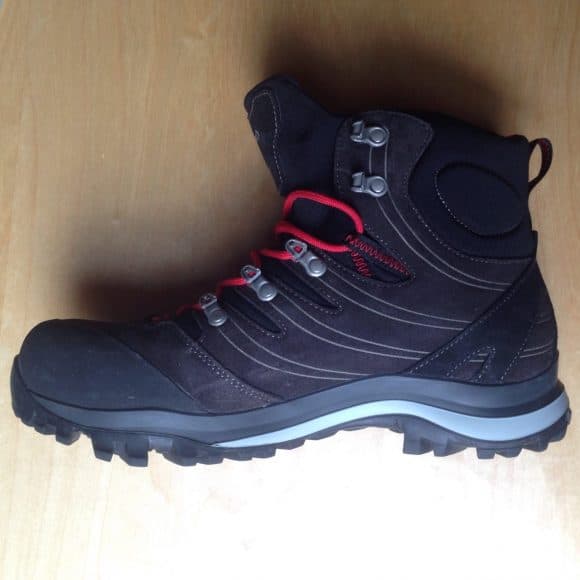 Suola ondulata dello scarpone Alterra GTX