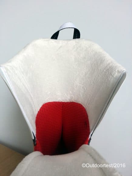 Il rivestimento in fleece della scarpetta