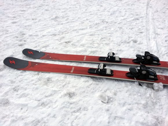 Il profilo laterale a fianchi dritti