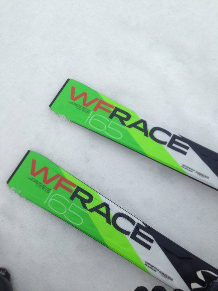 Veduta delle code dell'Elan SLX Waveflex