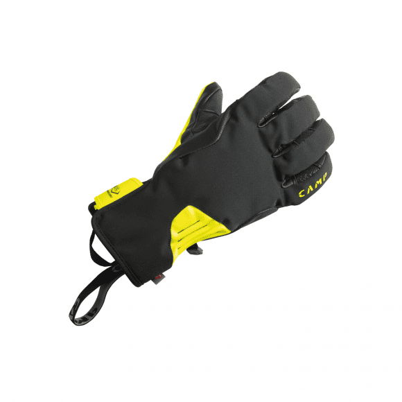 Il GeKO Ice, studiato per l'alpinismo e l'arrampicata su ghiaccio