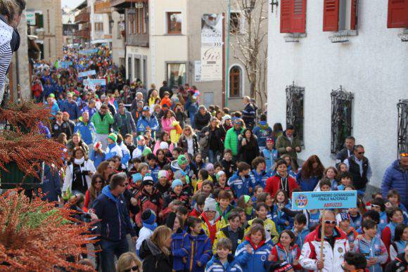 Il Gran Premio Giovanissimi, è organizzato e promosso da A.M.S.I. in collaborazione con le 390 Scuole Italiane di sci