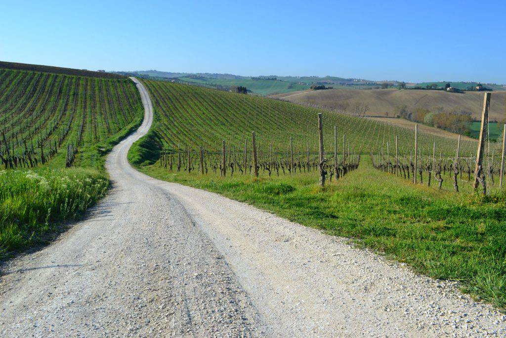 Strade sterrate marchigiane dell'Italia Coast 2 Coast