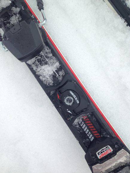 Meccanismo di regolazione simmetrica dell'attacco