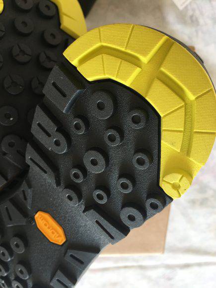 Il battistrada posteriore della Kayland Gravity GTX, in mescola Vibram Idrogrip