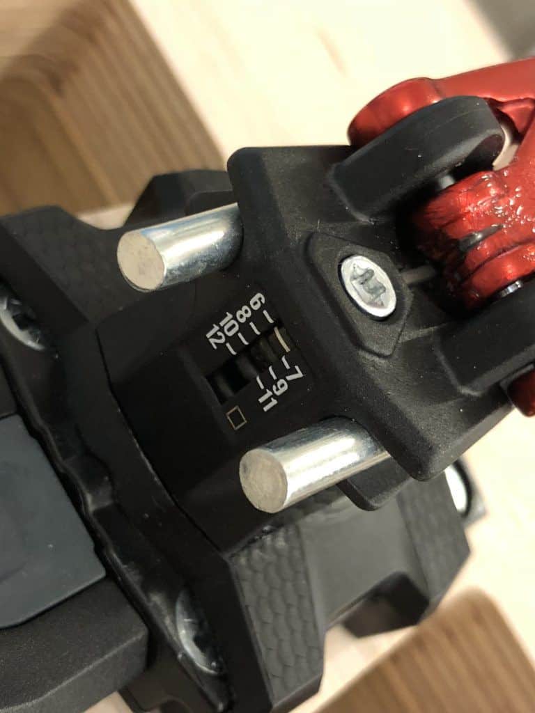 La talloniera del Marker Alpinist con le chiare regolazioni