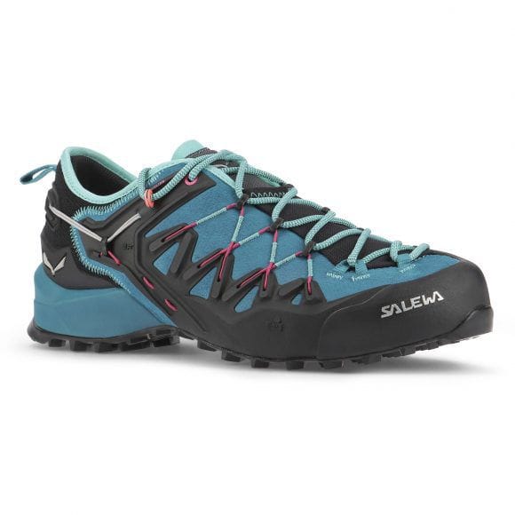 Vista laterale della scarpa Salewa Wildfire Edge da donna colorazione blu