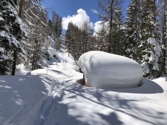 Paesaggio invernale alla partenza del percorso attrezzato da sci alpinismo Monterosa Ski/Montura
