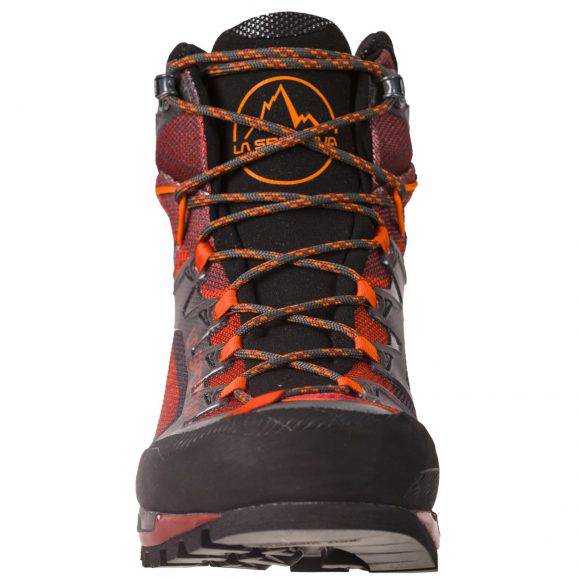 Forma affusolate anteriori dello scarpone La Sportiva Trango Tech GTX