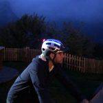 Il test notturno del casco Finale di Uvex