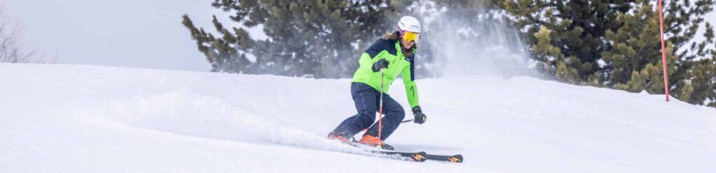 Hyra, completi da sci tecnologici, confortevoli e... belli.