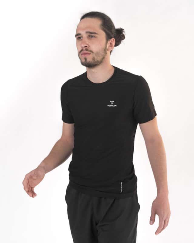 Youman Tee in colore nero