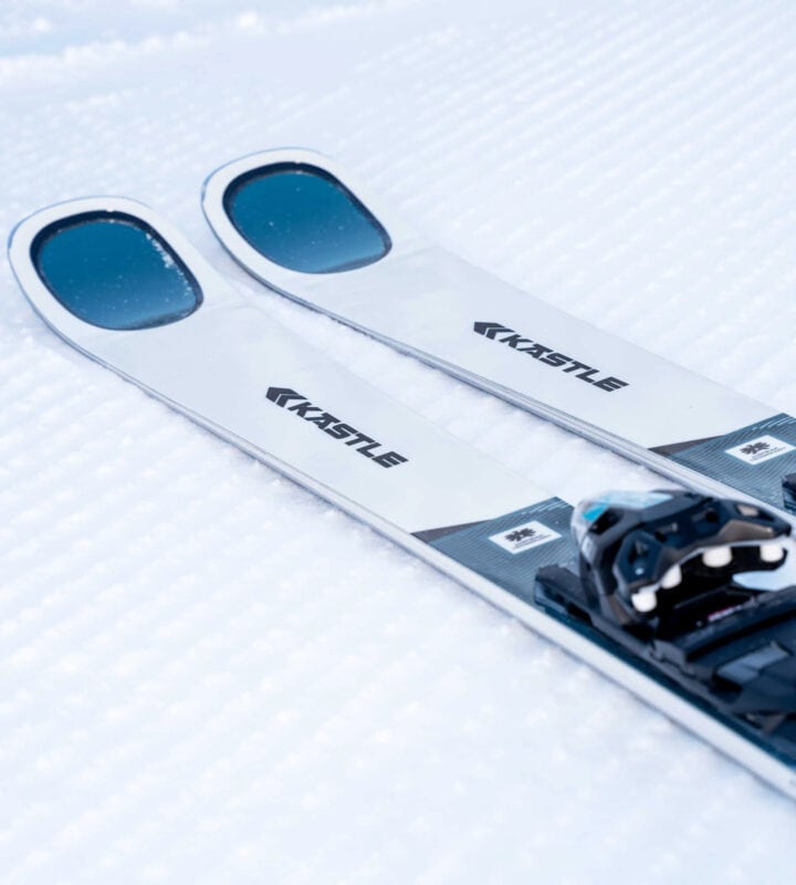 La tipica tecnologia Hollowtech del Kastle MX 75.