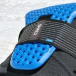 SHRED. 2nd Skin Back Protector aderisce al corpo con precisione.