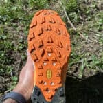 SCARPA Spin Ultra 2 – battistrada Vibram Megagrip arancione visto dal basso, tasselli profondi dopo il test a Cervinia